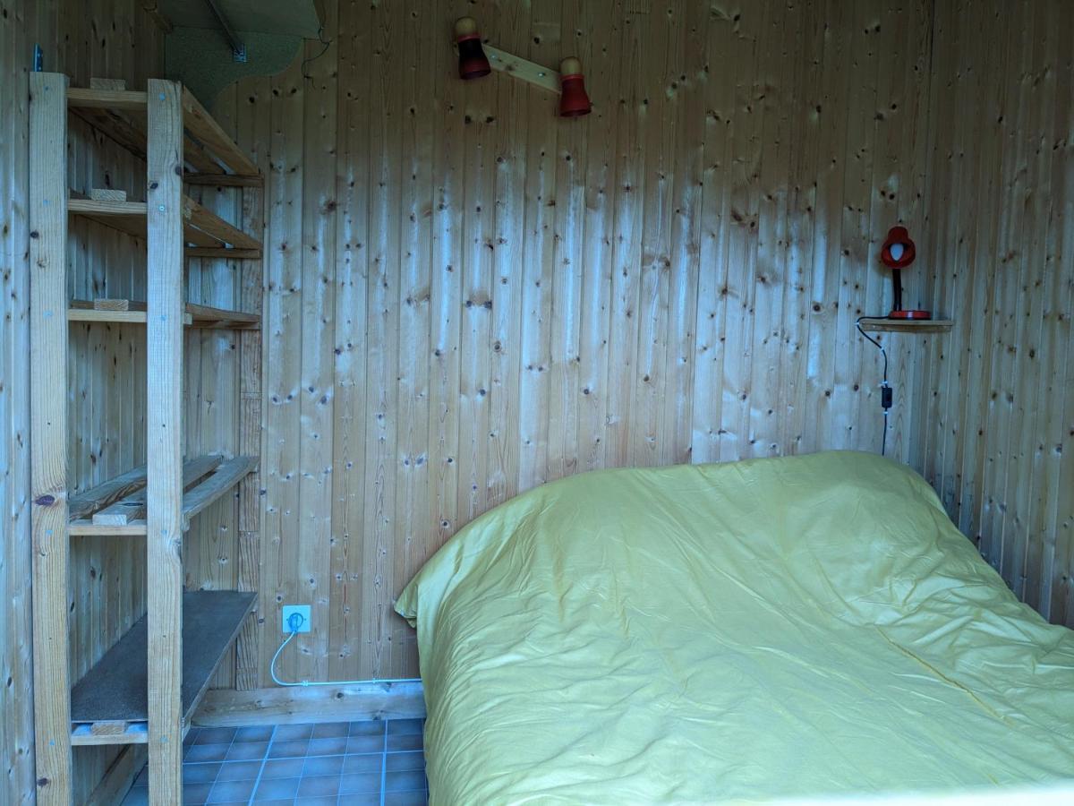 Au Petit Chalet D'Illiers Combray - Salle D'Eau Uniquement Exteriér fotografie